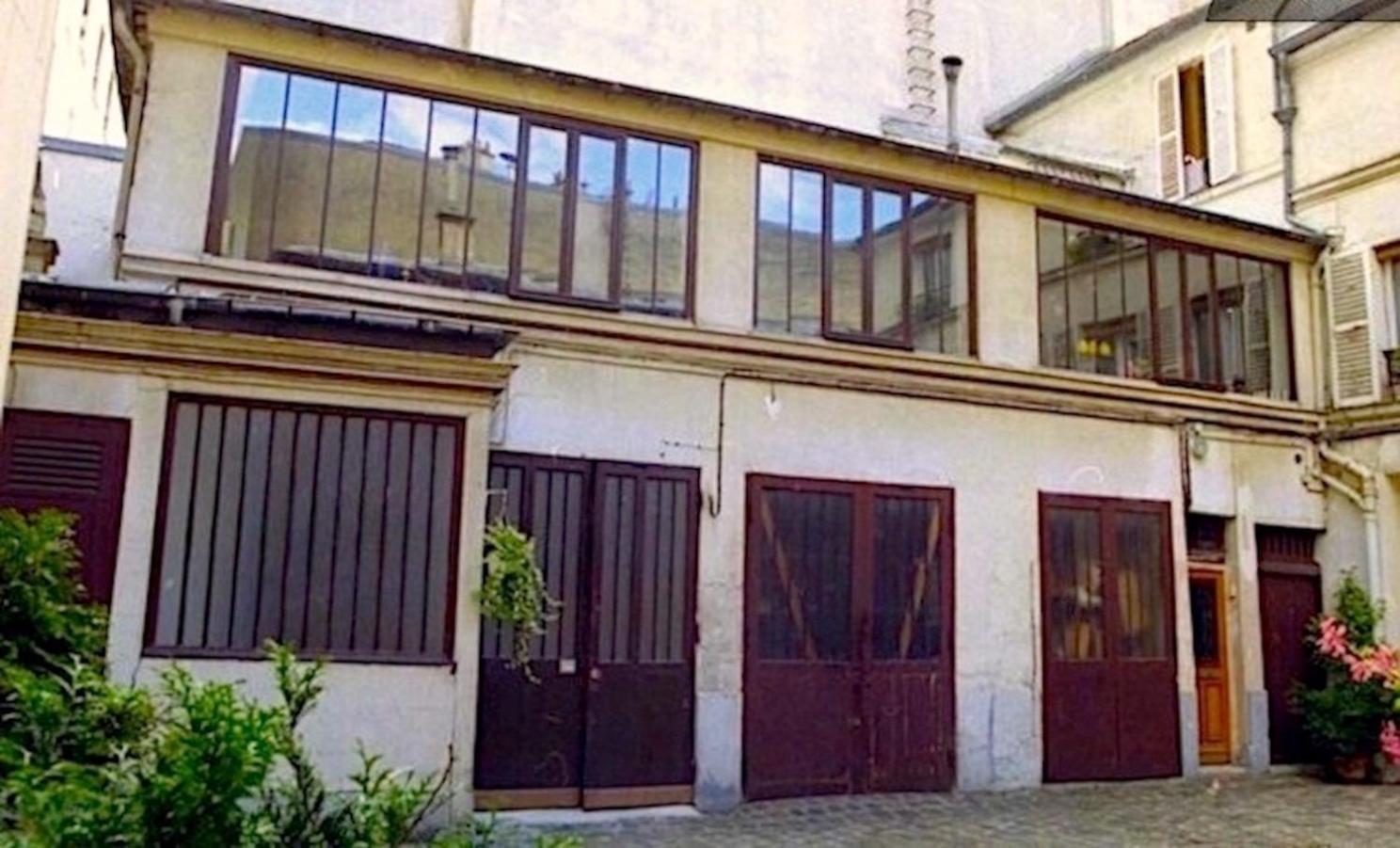 Appartamento Loft Character With A View Of Court Parigi Esterno foto