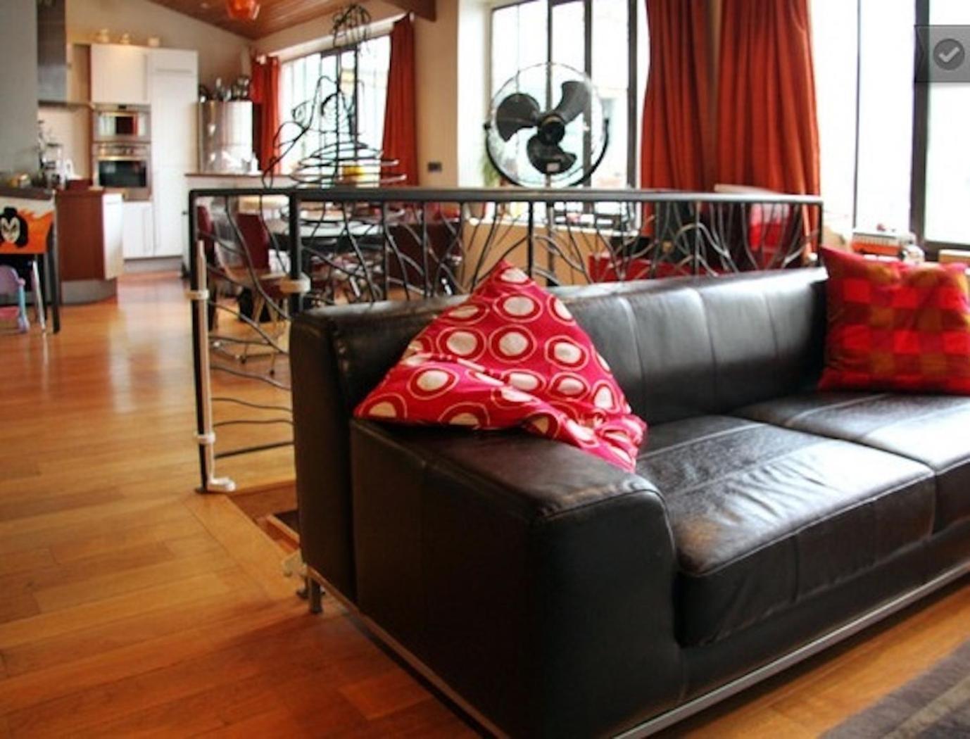Appartamento Loft Character With A View Of Court Parigi Esterno foto